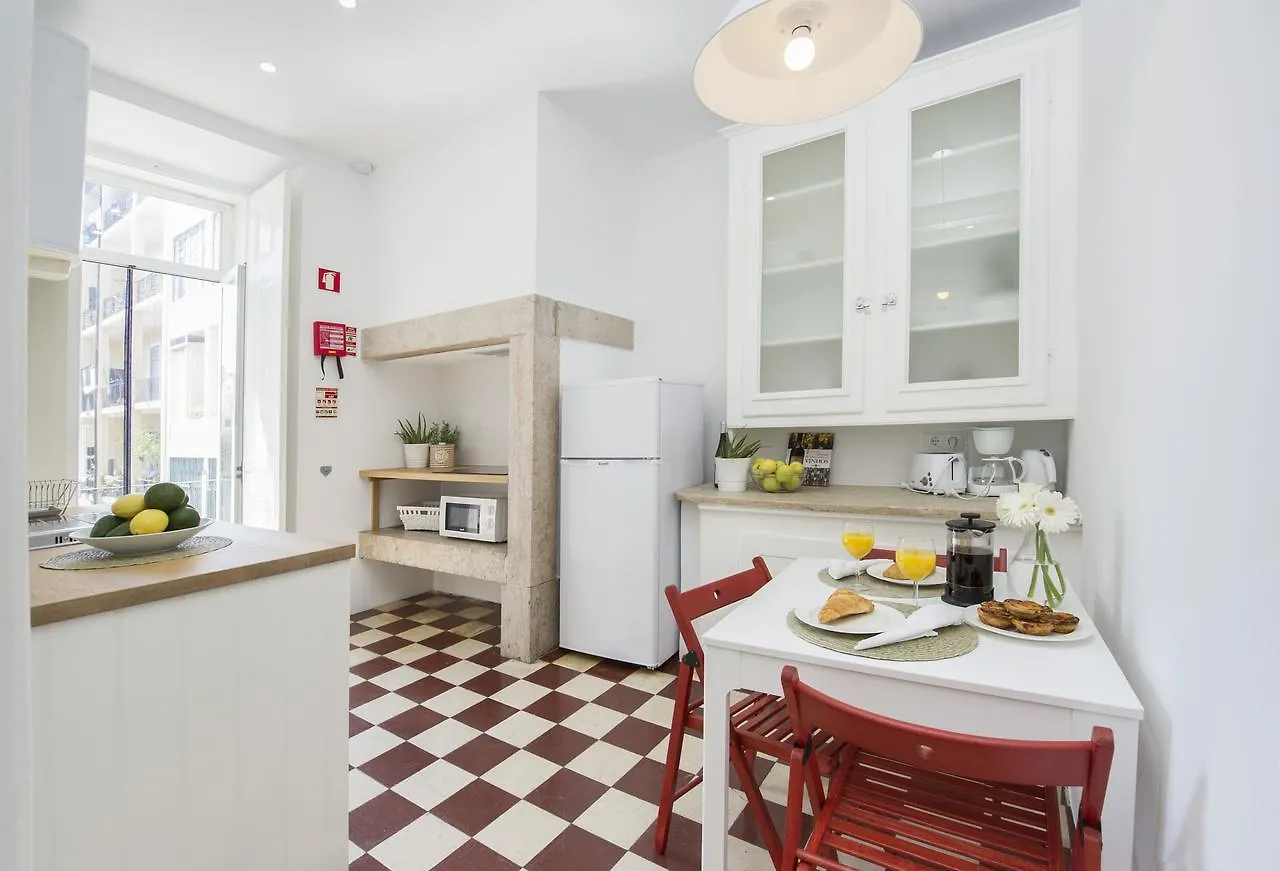 Lisbon Dreams Estrela Top Suites Apartment